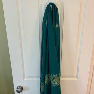 Elegant Green with Hand Embroidery Scarf from Nepal